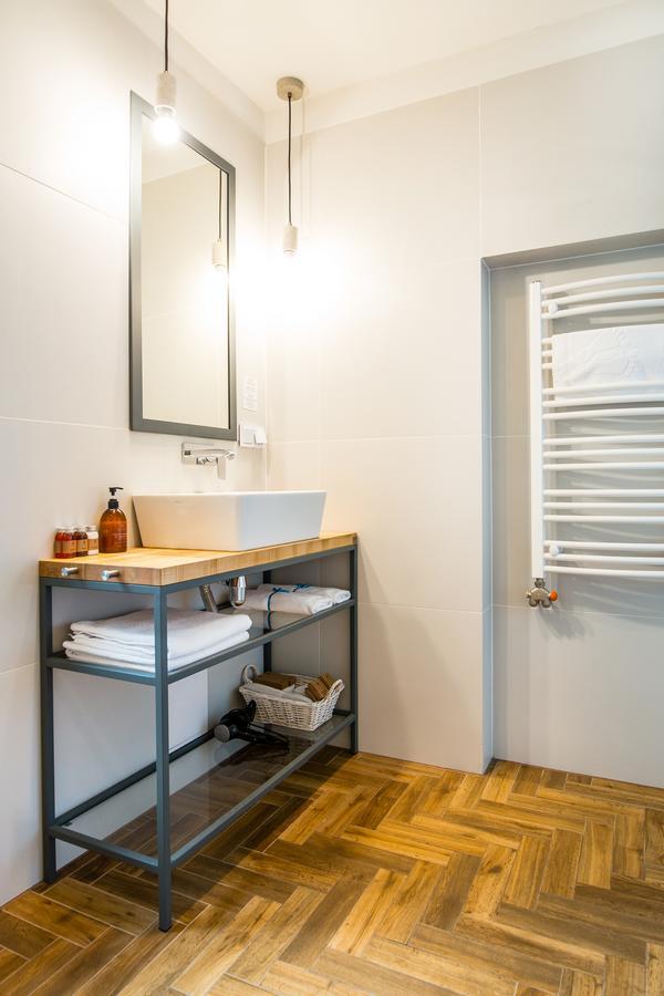 NOVUMHOUSE - Tomasza Apartman Krakkó Kültér fotó