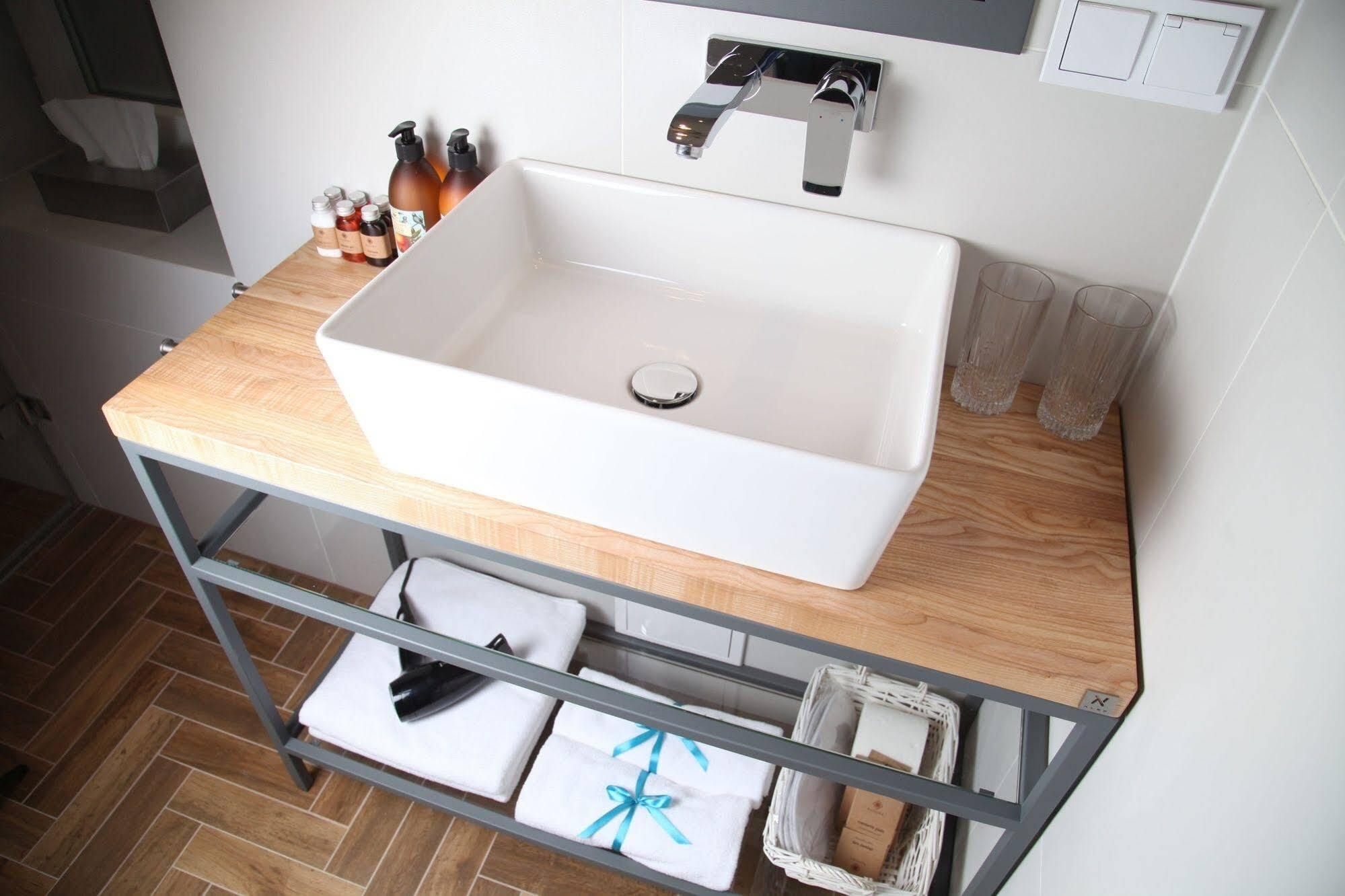 NOVUMHOUSE - Tomasza Apartman Krakkó Kültér fotó